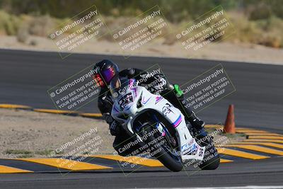 media/Oct-08-2022-SoCal Trackdays (Sat) [[1fc3beec89]]/Turn 10 (945am)/